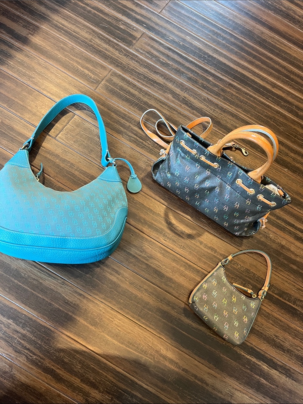 Dooney & Bourke Bundle! - Picture 5 of 14